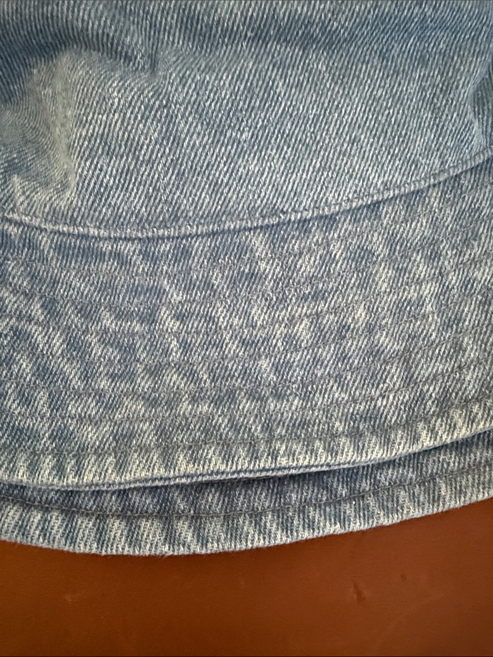 Gap Light Denim Bucket Hat, size M/L - Picture 2 of 5